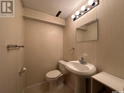 205 Phillips Street, Muenster, SK - Indoor Photo Showing Bathroom