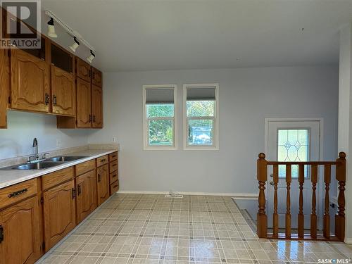 205 Phillips Street, Muenster, SK - Indoor Photo Showing Kitchen With Double Sink