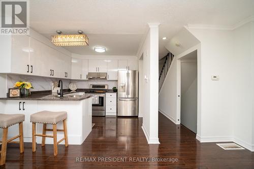 167 - 475 Bramalea Road, Brampton, ON - Indoor Photo Showing Kitchen