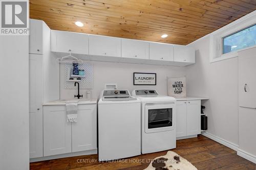 9126 Sideroad 27, Erin, ON - Indoor Photo Showing Laundry Room