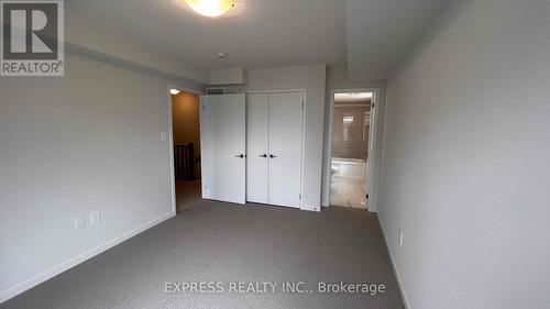 Th35 - 21 Honeycrisp Crescent, Vaughan, ON - Indoor Photo Showing Other Room