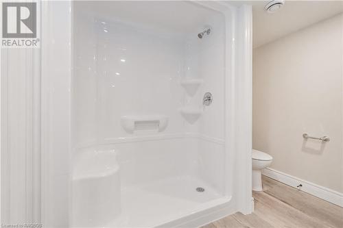 135 Ronnies Way, Mount Forest, ON - Indoor Photo Showing Bathroom