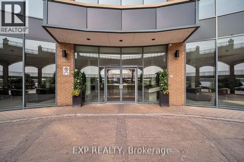 802 - 150 Dunlop Street E, Barrie, ON - Outdoor