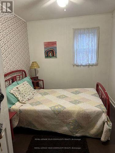 53 Main Street, Prince Edward County, ON - Indoor Photo Showing Bedroom