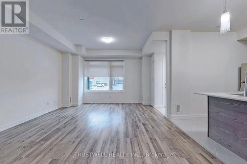 109 - 370 Red Maple Road, Richmond Hill, ON - Indoor Photo Showing Other Room