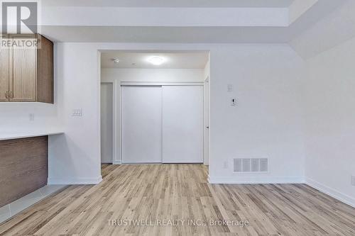 109 - 370 Red Maple Road, Richmond Hill, ON - Indoor Photo Showing Other Room