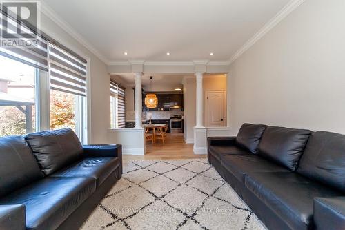 58 Tulle Avenue, Vaughan, ON - Indoor Photo Showing Living Room