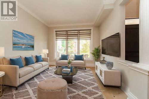 58 Tulle Avenue, Vaughan, ON - Indoor Photo Showing Living Room