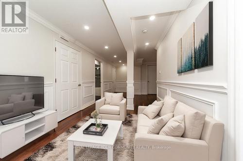 58 Tulle Avenue, Vaughan, ON - Indoor Photo Showing Living Room