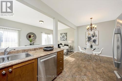 592 Lott Crescent, Milton, ON - Indoor Photo Showing Kitchen With Double Sink