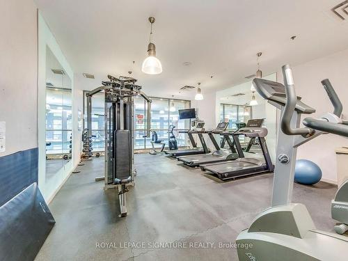 2510-18 Spring Garden Ave, Toronto, ON - Indoor Photo Showing Gym Room