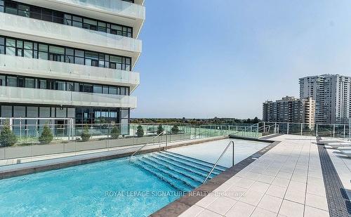 1409-3883 Quartz Rd, Mississauga, ON - Outdoor With In Ground Pool With Balcony