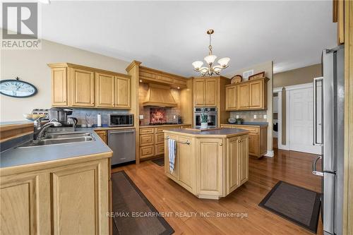 46 Townline Road, Haldimand, ON - Indoor Photo Showing Kitchen With Double Sink