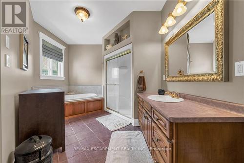 46 Townline Road, Haldimand, ON - Indoor Photo Showing Bathroom