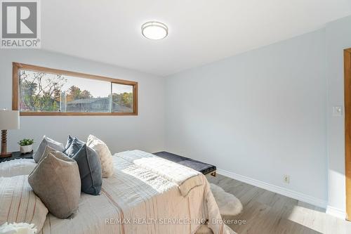 40 Meadow Crescent, Kitchener, ON - Indoor Photo Showing Bedroom