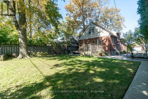 94 Queensdale Avenue E, Hamilton, ON - Outdoor