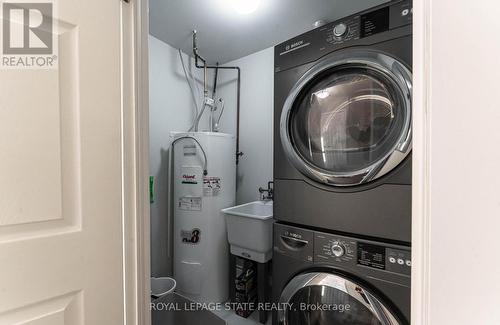 1703 - 67 Caroline Street S, Hamilton, ON - Indoor Photo Showing Laundry Room