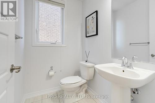 216 Harold Dent Trail, Oakville, ON - Indoor Photo Showing Bathroom