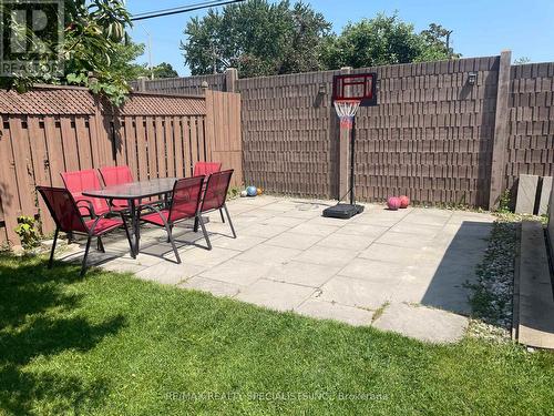 668 Green Meadow Crescent, Mississauga, ON - Outdoor With Deck Patio Veranda