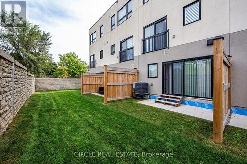 91-1121 Cooke Boulevard, Burlington, ON - Outdoor With Exterior