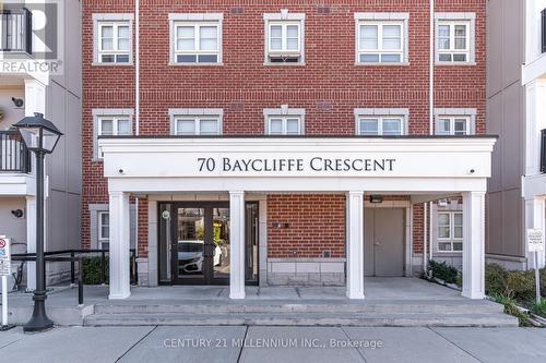 401B - 70 Baycliffe Crescent, Brampton, ON - Outdoor With Facade