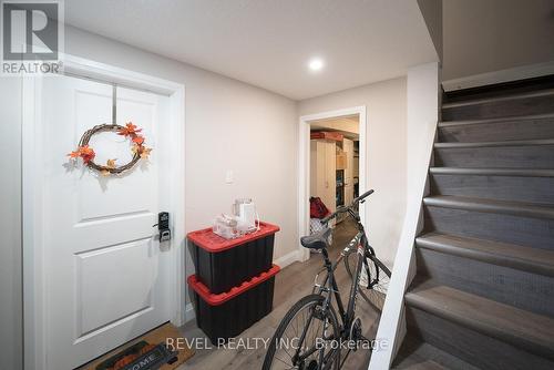 11 Hillcrest Avenue, Brantford, ON - Indoor Photo Showing Other Room