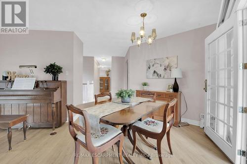 33 Brookfield Boulevard, Haldimand, ON - Indoor Photo Showing Dining Room