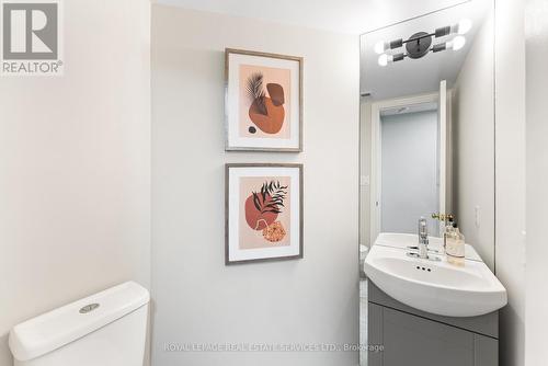 306 - 1 Ripley Avenue S, Toronto, ON - Indoor Photo Showing Bathroom