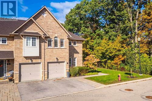 55 - 4055 Forest Run Avenue, Burlington, ON - Outdoor