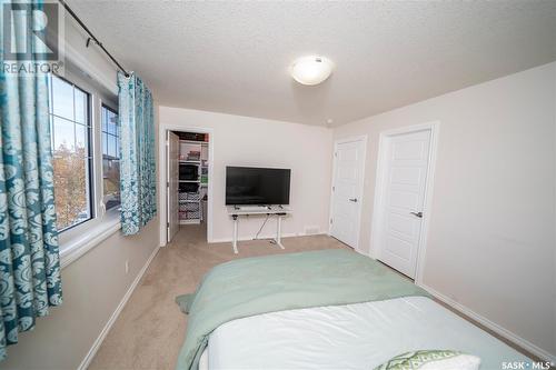 5633 Cederholm Avenue, Regina, SK - Indoor Photo Showing Bedroom