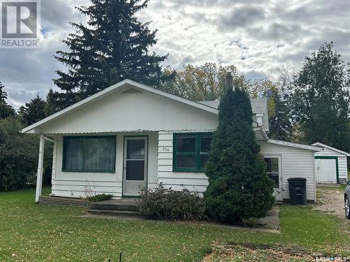 E 204 4Th Avenue E, Nokomis, SK - Outdoor