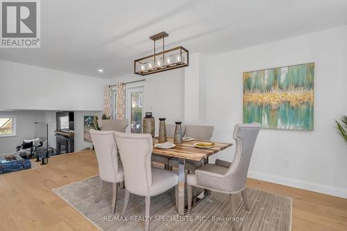 216 Erindale Crescent, Cambridge, ON - Indoor Photo Showing Dining Room