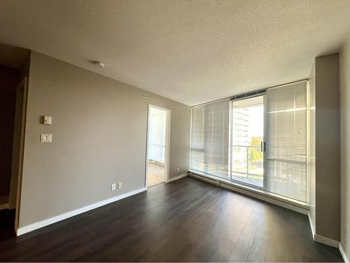 1107 13618 100 Avenue, Surrey, BC - Indoor Photo Showing Other Room