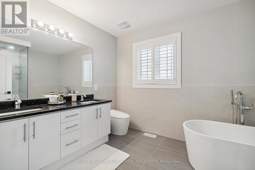 77 Walker Boulevard, New Tecumseth, ON - Indoor Photo Showing Bathroom