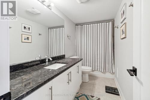 77 Walker Boulevard, New Tecumseth, ON - Indoor Photo Showing Bathroom