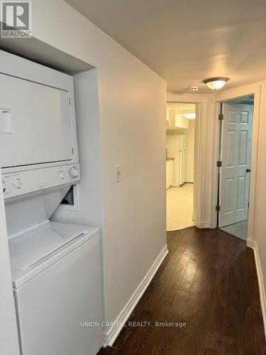 Bsmt - 934 Ledbury Crescent, Mississauga, ON - Indoor Photo Showing Laundry Room