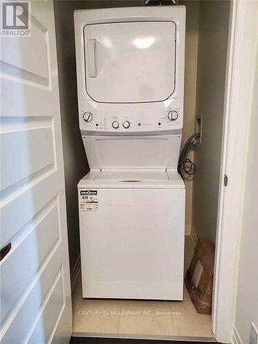 118 - 128 Grovewood Common, Oakville, ON - Indoor Photo Showing Laundry Room