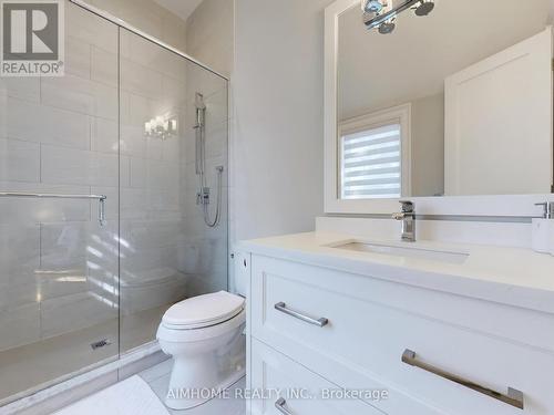 105 Ashbourne Drive, Toronto, ON - Indoor Photo Showing Bathroom