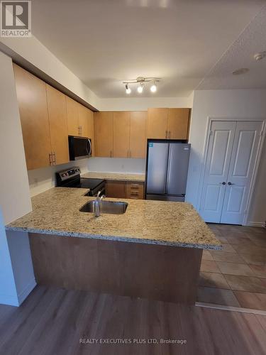 601 - 135 Wynford Drive, Toronto, ON - Indoor Photo Showing Kitchen With Double Sink