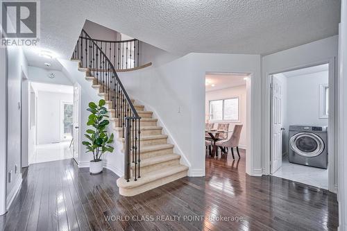 202 Bridgewater Avenue, Whitby, ON - Indoor Photo Showing Other Room