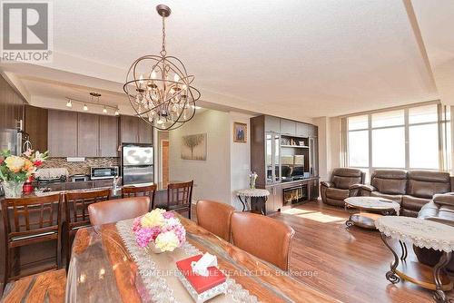 412 - 9235 Jane Street, Vaughan, ON - Indoor