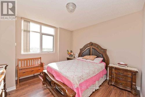 412 - 9235 Jane Street, Vaughan, ON - Indoor Photo Showing Bedroom