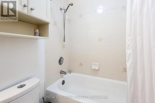 102 - 8111 Forest Glen Drive, Niagara Falls, ON - Indoor Photo Showing Bathroom