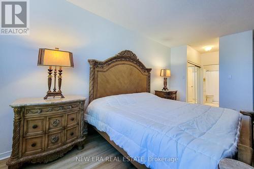 102 - 8111 Forest Glen Drive, Niagara Falls, ON - Indoor Photo Showing Bedroom