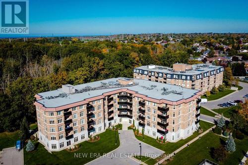 102 - 8111 Forest Glen Drive, Niagara Falls, ON - Outdoor With View