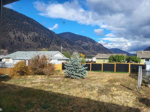 712 Kickbush Avenue, Keremeos, BC - Outdoor With View