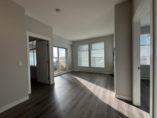 454 6758 188 Street, Surrey, BC - Indoor Photo Showing Other Room