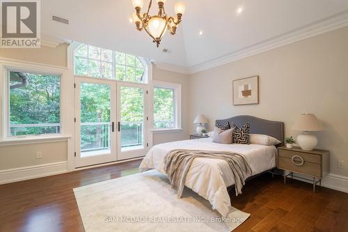 1135 Algonquin Drive, Mississauga, ON - Indoor Photo Showing Bedroom