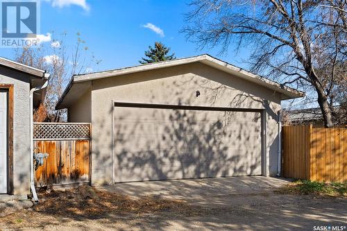 6107 1St Avenue N, Regina, SK - Outdoor