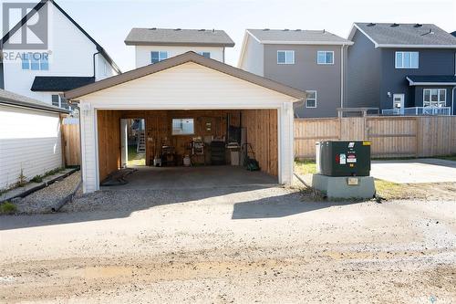 223 Newton Link, Saskatoon, SK - Outdoor